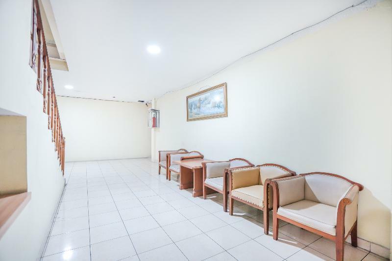 Oyo 169 Kuningan 21 2* Jakarta