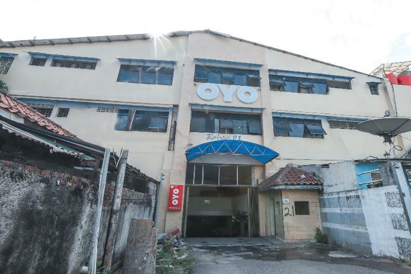 Oyo 169 Kuningan 21