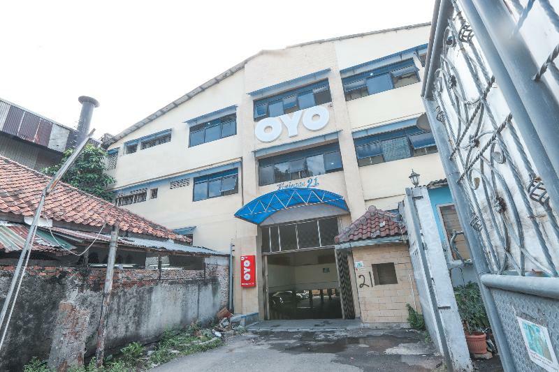 Hotel Oyo 169 Kuningan 21